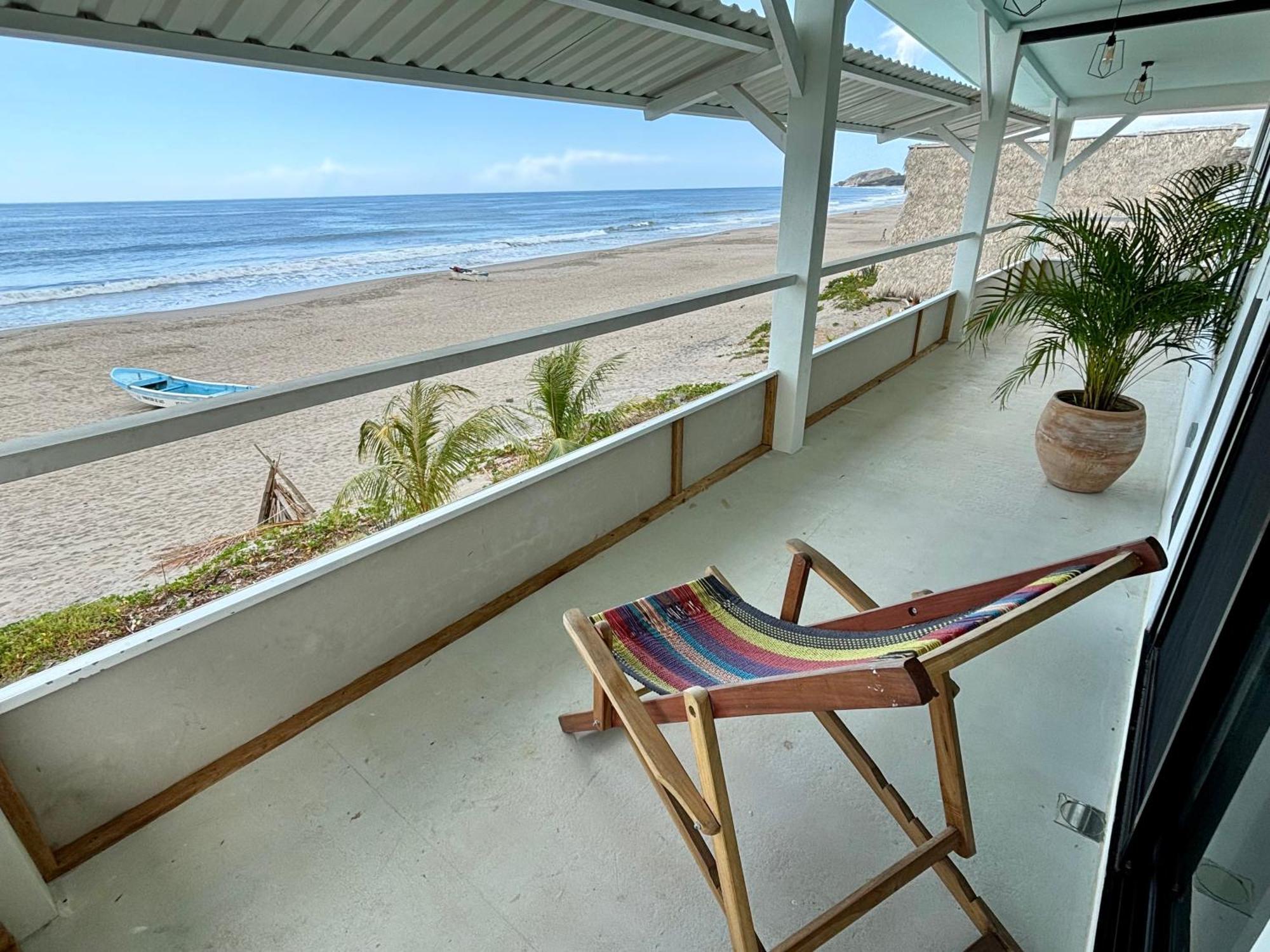 Stella Mar Oceanfront Hotel Popoyo Værelse billede